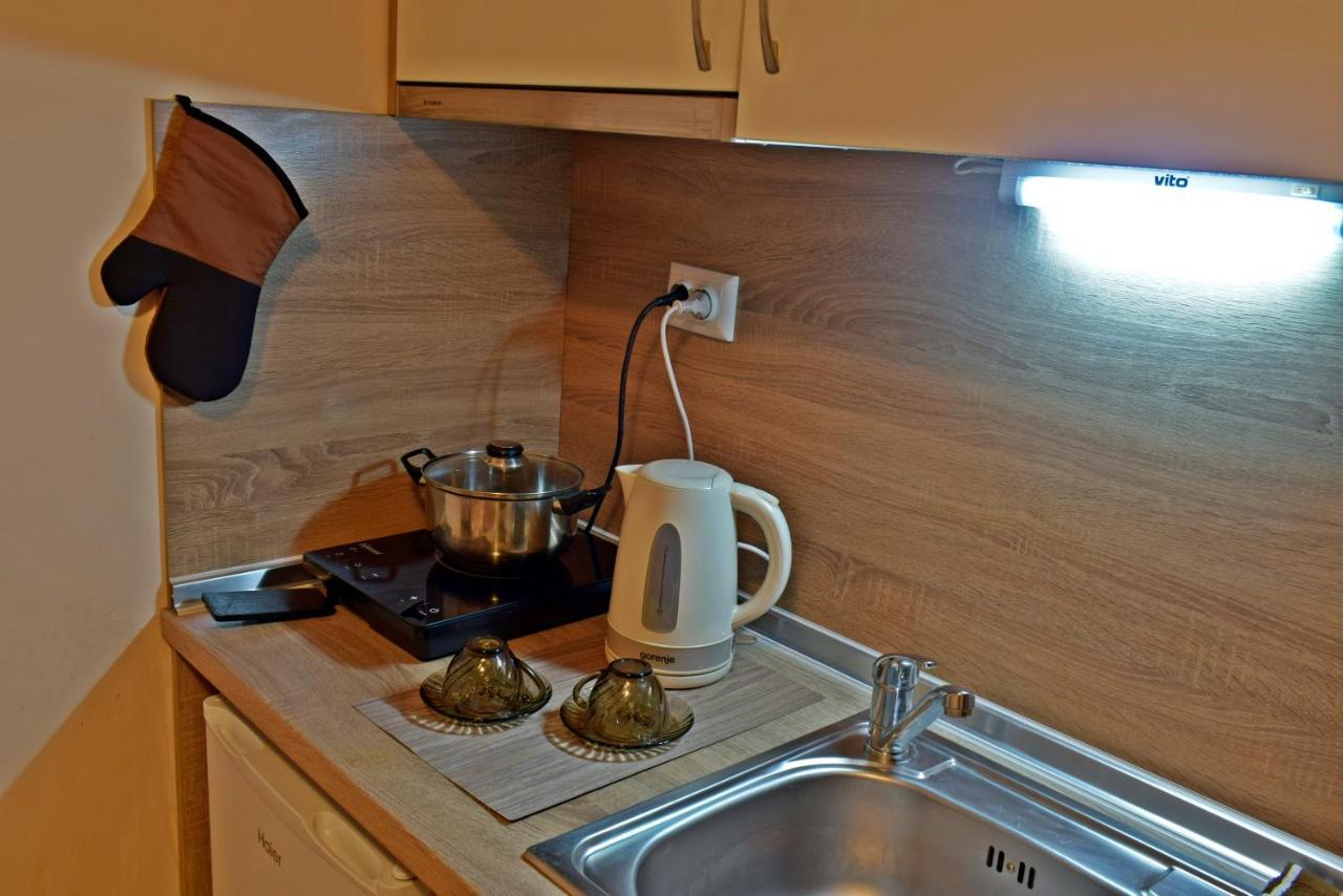 Flora Beach Apartaments Burgas Exteriör bild