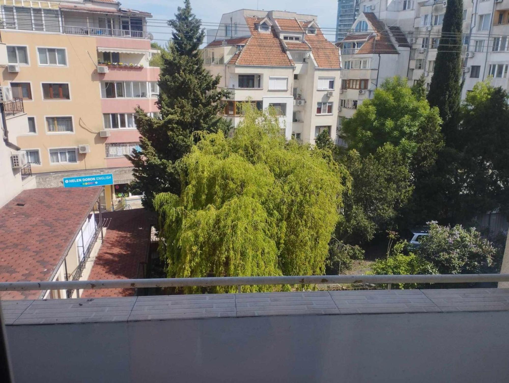 Flora Beach Apartaments Burgas Exteriör bild